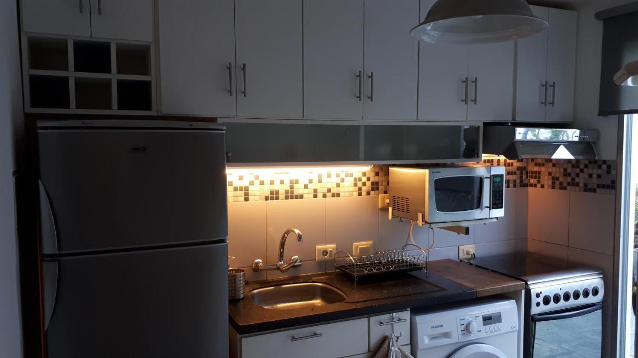 Comoda Casa Con Inmejorable Ubicacion Y Servicios Villa Fray Bentos Kültér fotó