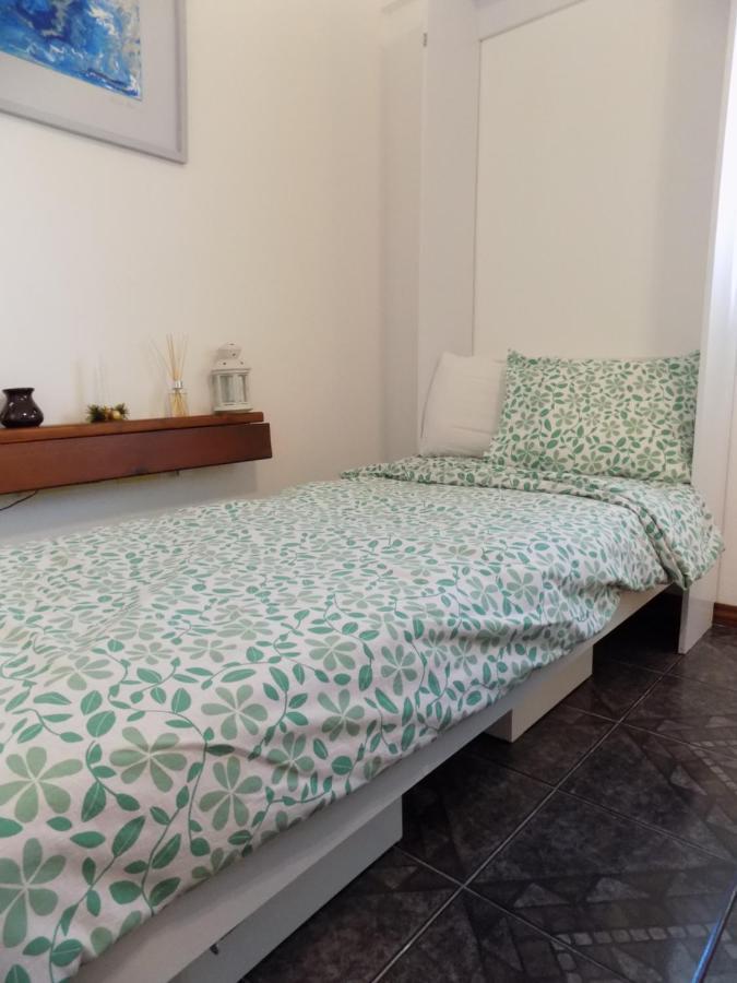 Comoda Casa Con Inmejorable Ubicacion Y Servicios Villa Fray Bentos Kültér fotó